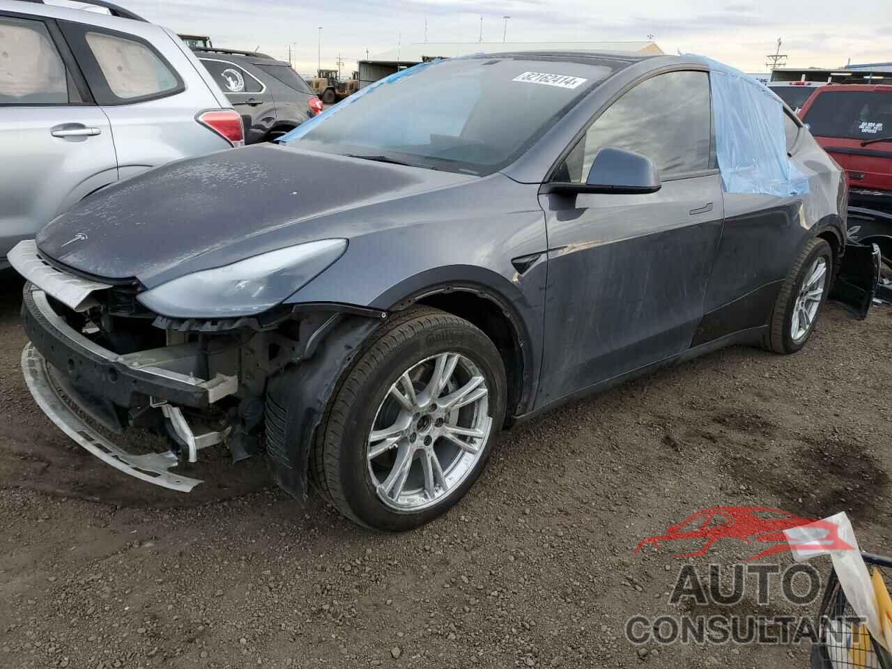 TESLA MODEL Y 2023 - 7SAYGDEE7PF706519