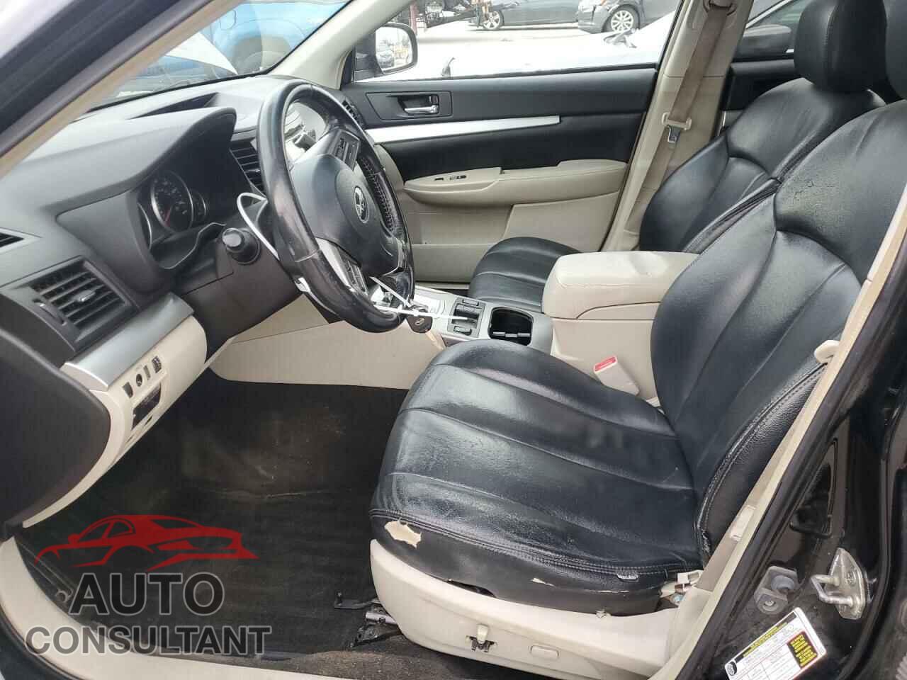 SUBARU OUTBACK 2013 - 4S4BRCGC9D3207146