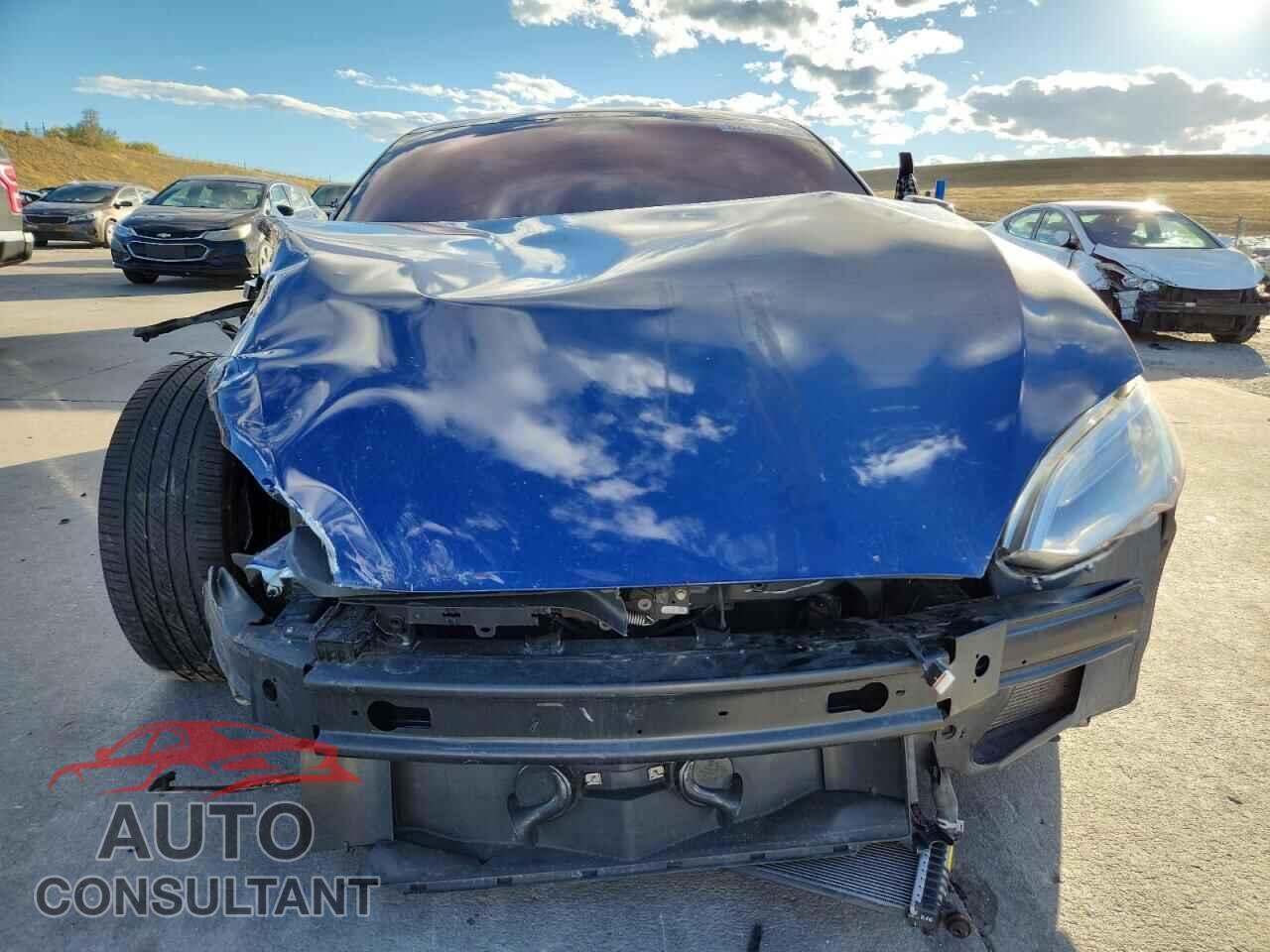 TESLA MODEL S 2020 - 5YJSA1E41LF413431