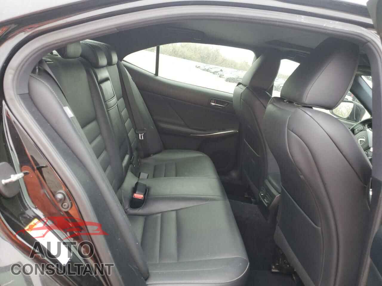 LEXUS IS 2014 - JTHCF1D29E5006689