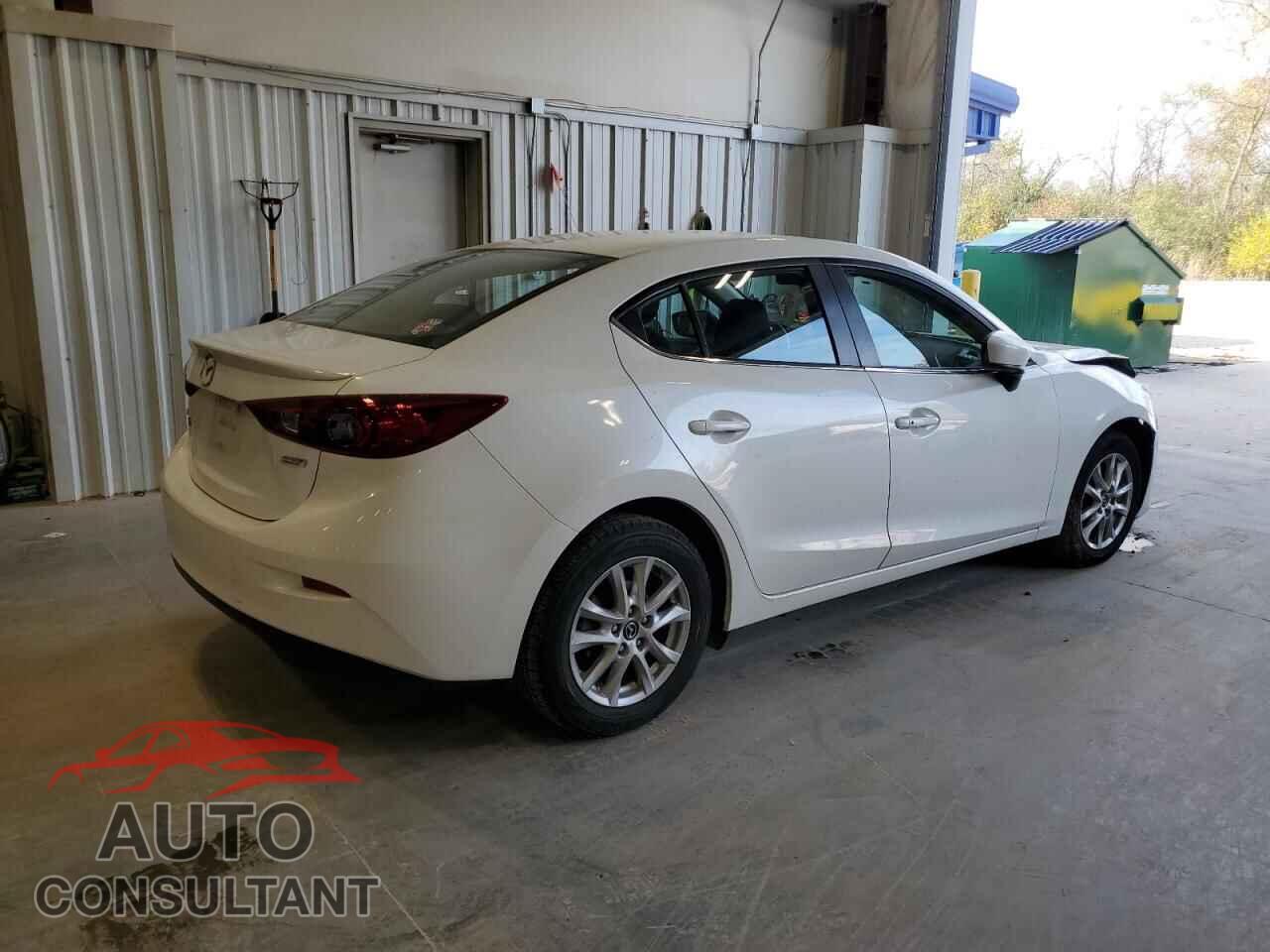 MAZDA 3 2014 - JM1BM1V76E1167019