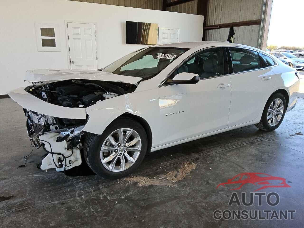 CHEVROLET MALIBU 2022 - 1G1ZD5ST1NF113680