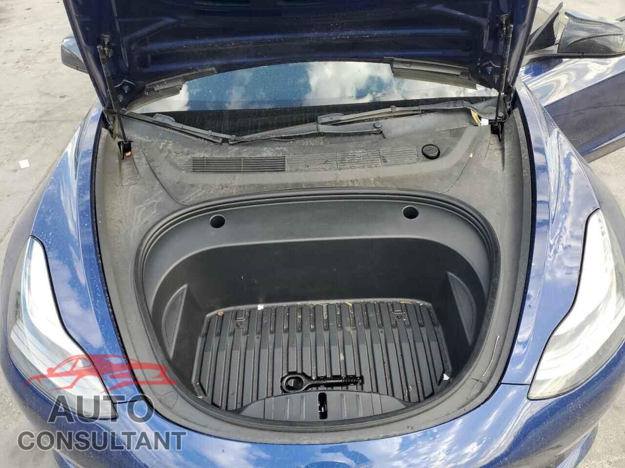 TESLA MODEL 3 2022 - 5YJ3E1EB3NF135741