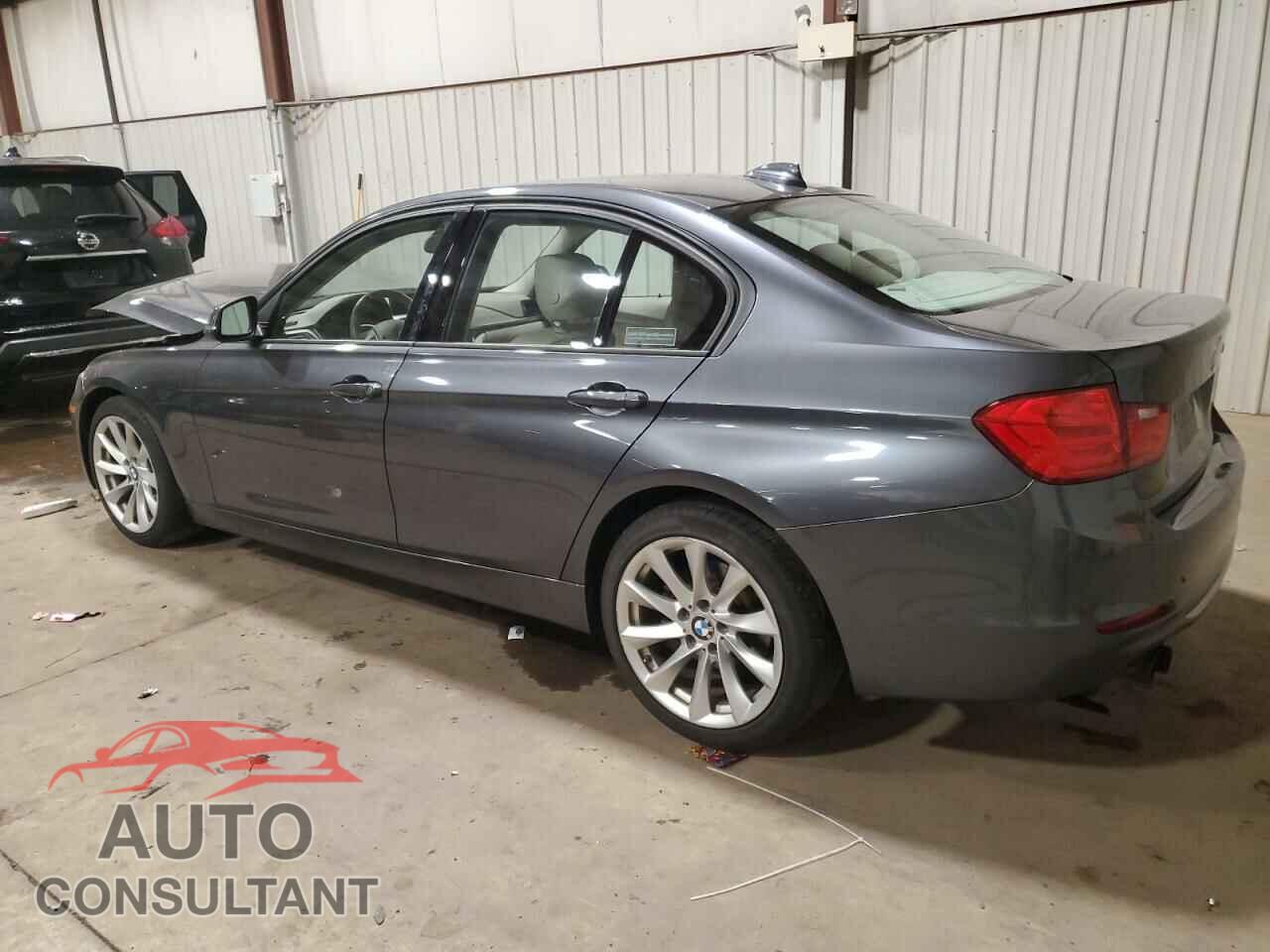 BMW 3 SERIES 2012 - WBA3A5C54CF259331