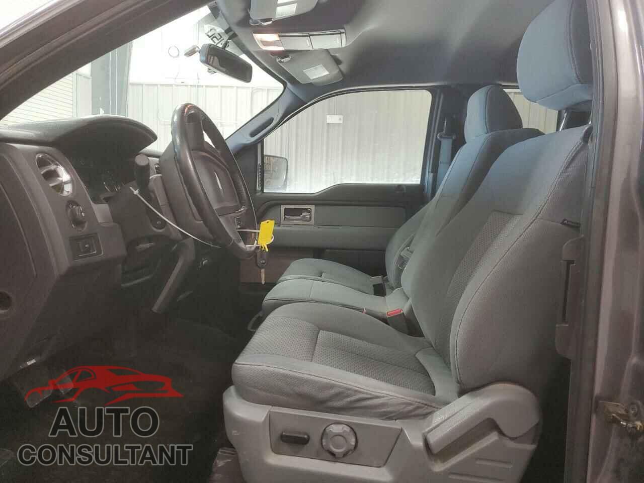 FORD F-150 2011 - 1FTFX1EF4BFC27930