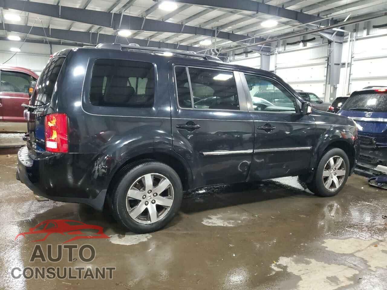 HONDA PILOT 2012 - 5FNYF4H97CB040612