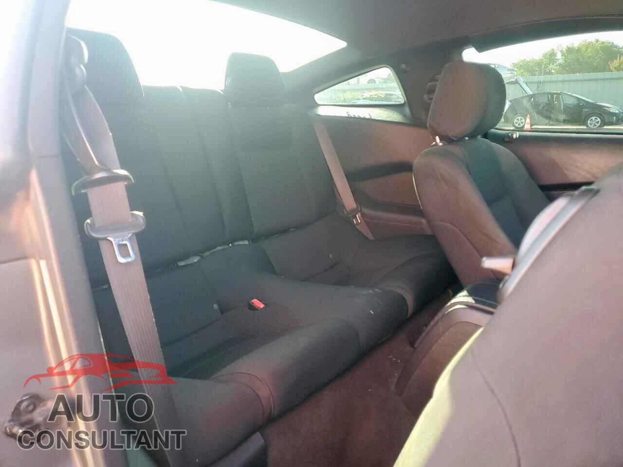 FORD MUSTANG 2014 - 1ZVBP8CF4E5288003