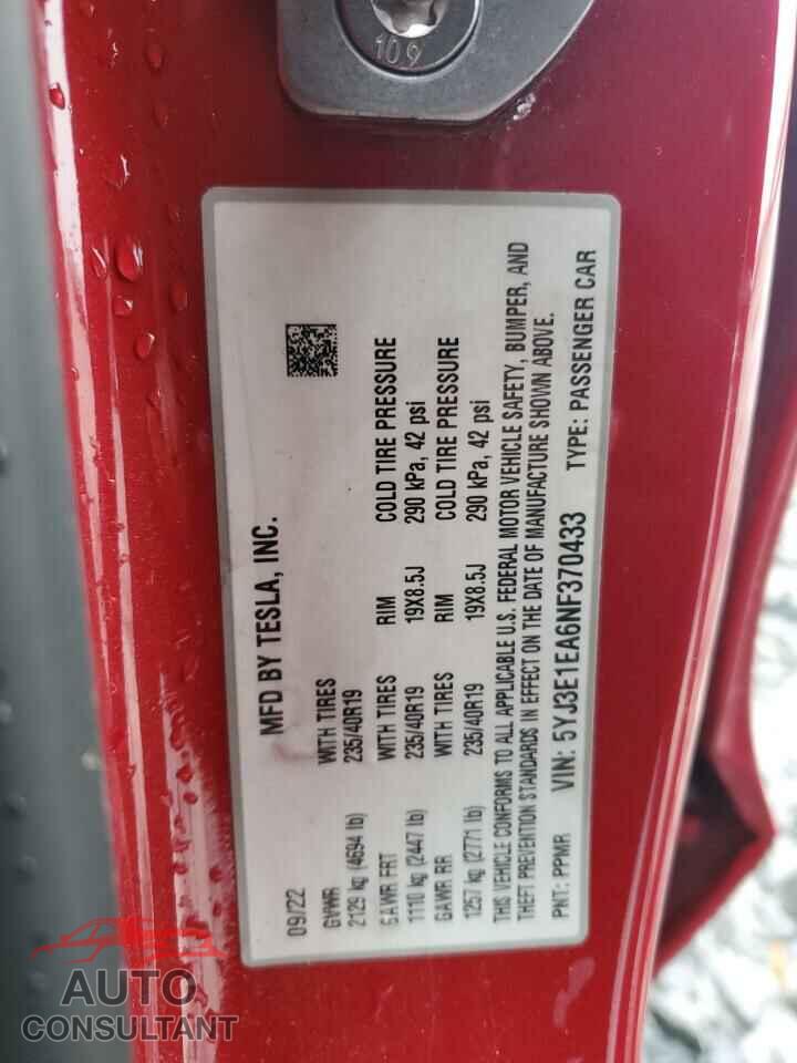 TESLA MODEL 3 2022 - 5YJ3E1EA6NF370433