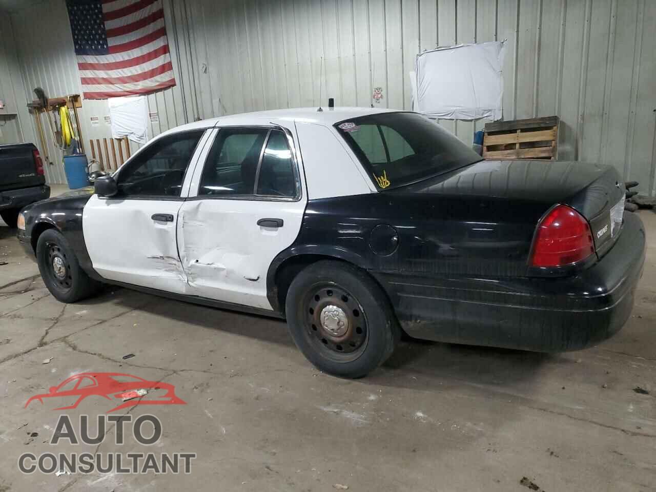 FORD CROWN VIC 2010 - 2FABP7BVXAX143682