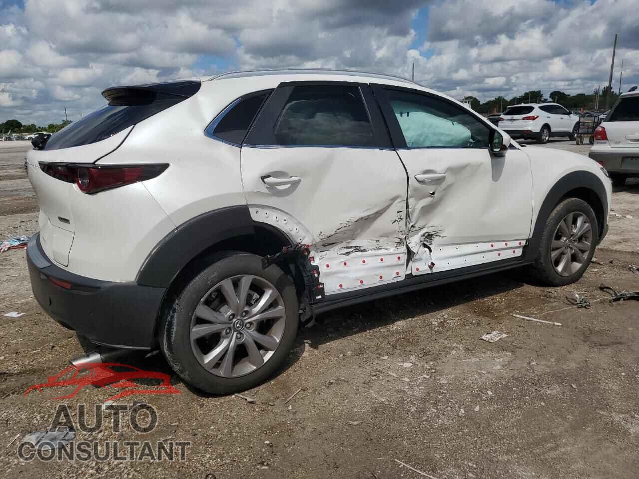 MAZDA CX30 2023 - 3MVDMBCM3PM545308