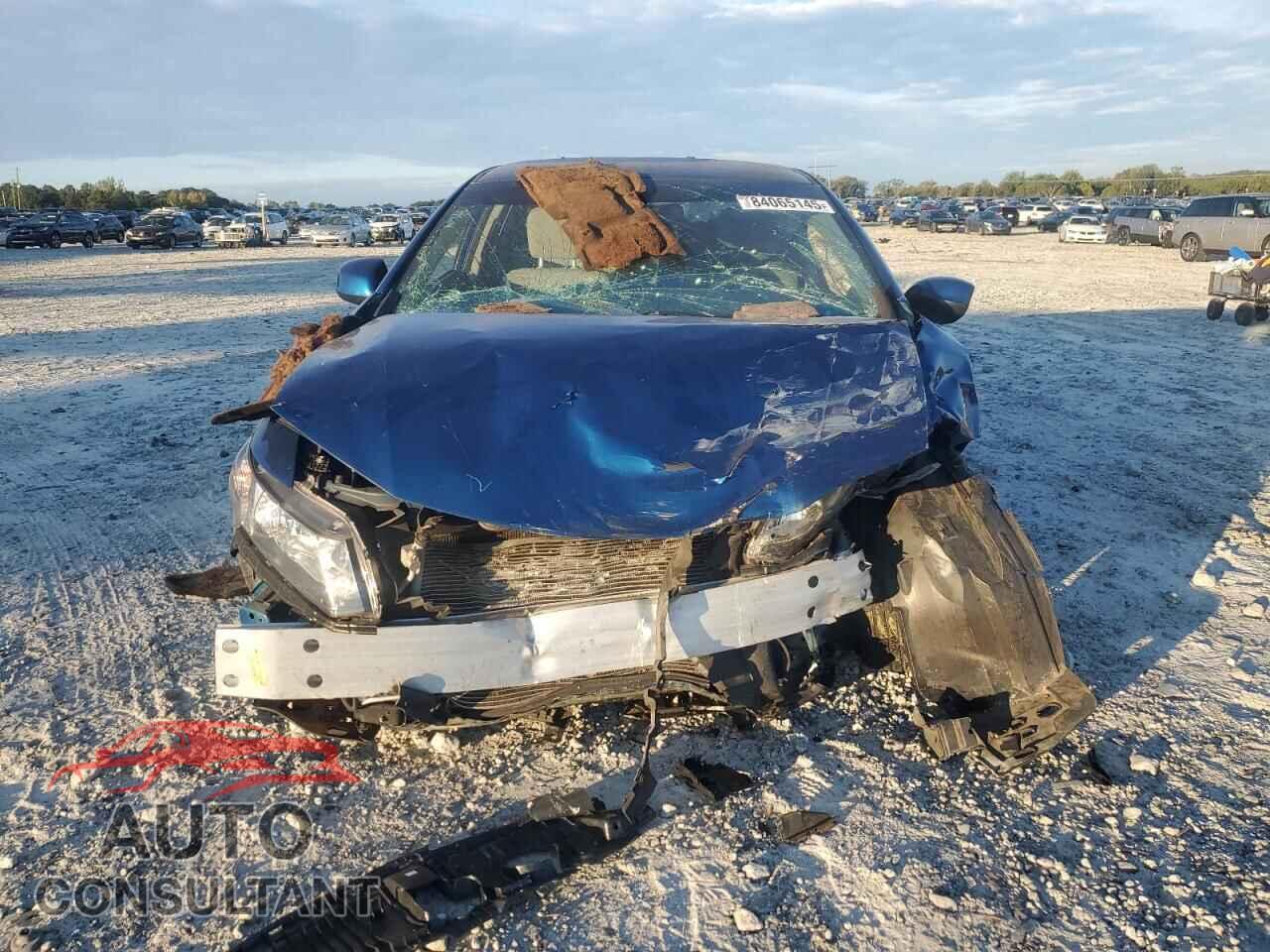 HONDA CIVIC 2013 - 2HGFB2F55DH549618