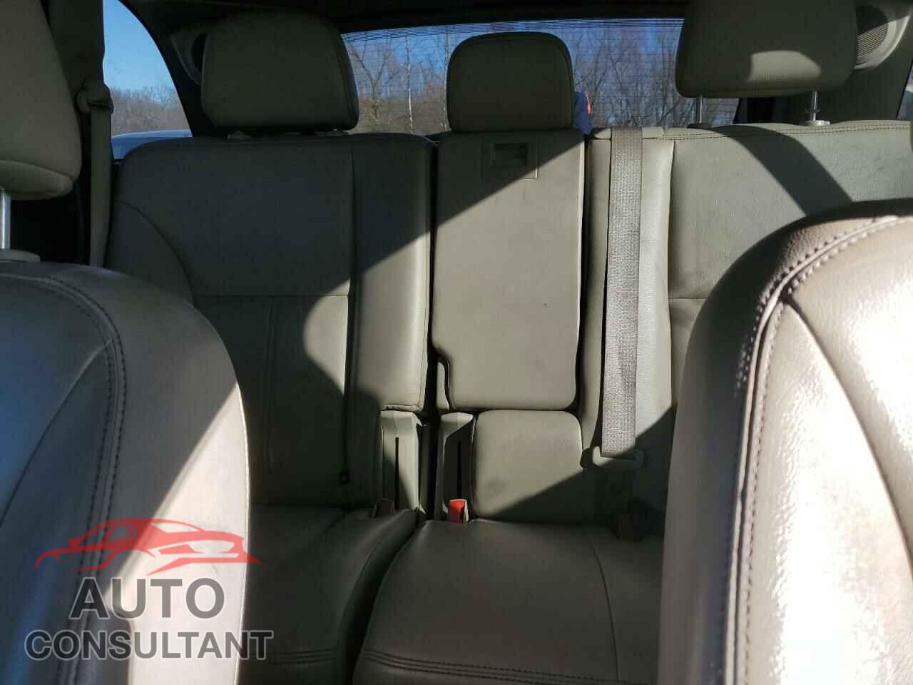 FORD EDGE 2011 - 2FMDK3KC4BBA91257