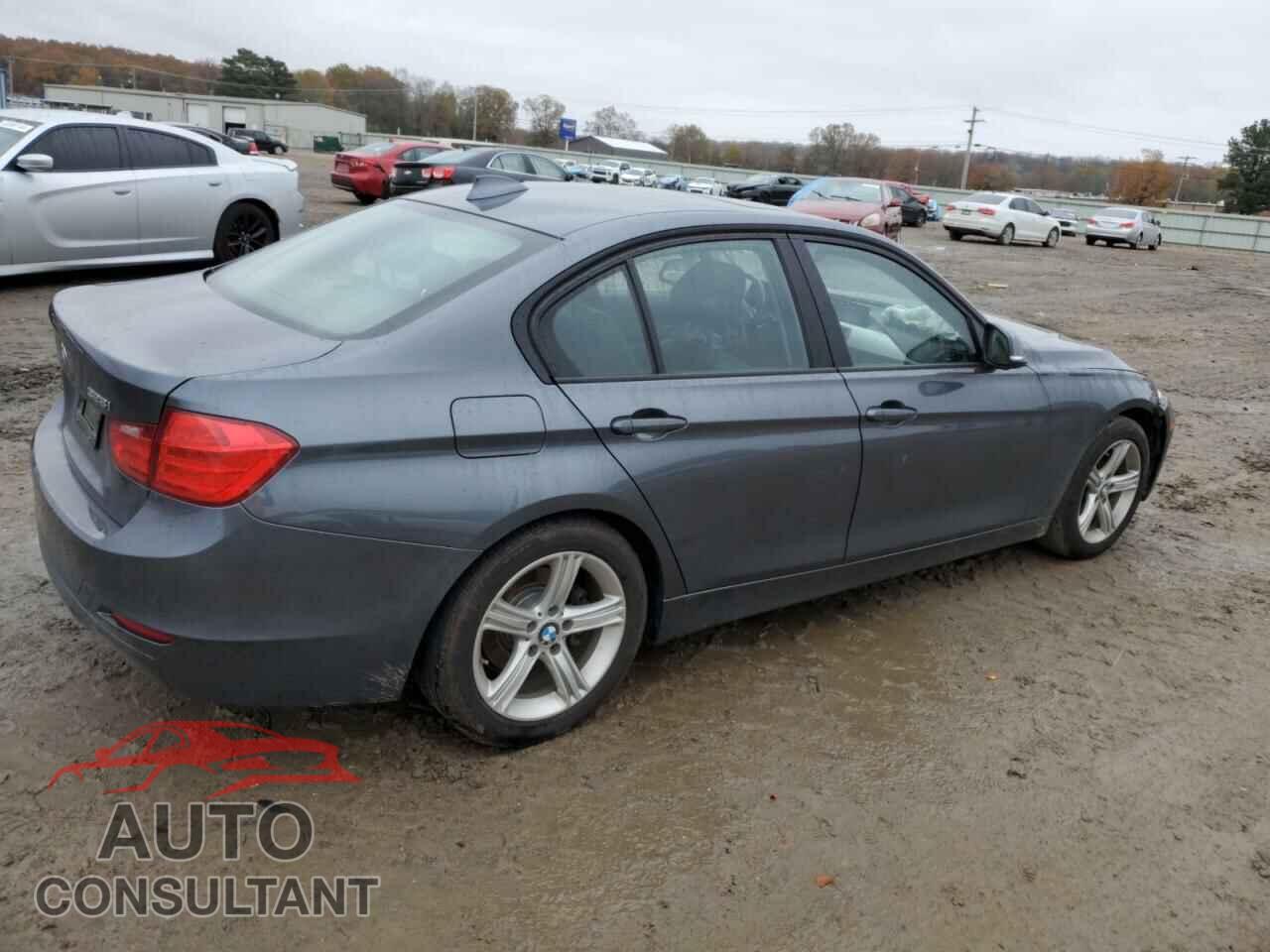 BMW 3 SERIES 2013 - WBA3A5C50DF604212