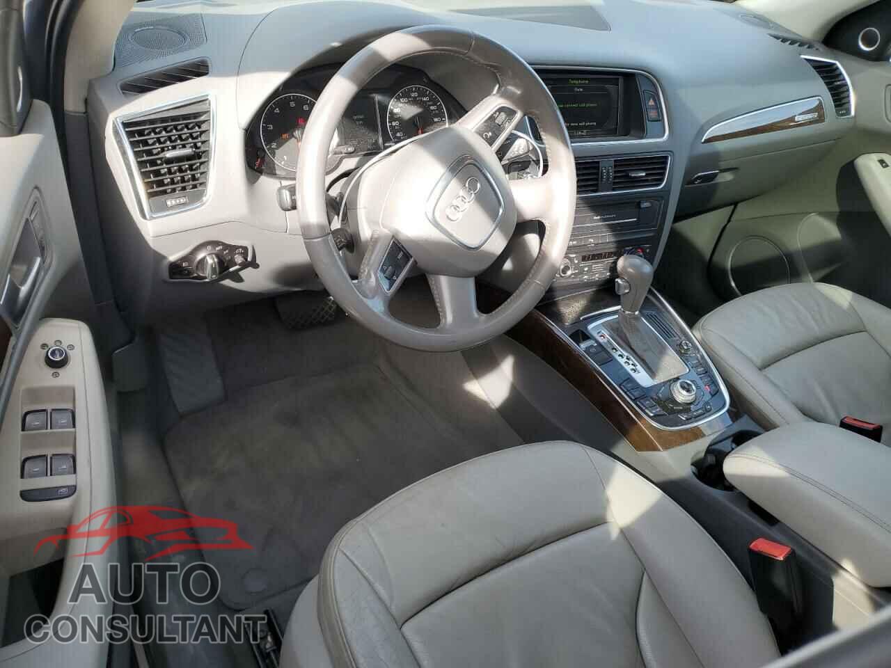 AUDI Q5 2011 - WA1DKAFP8BA044146