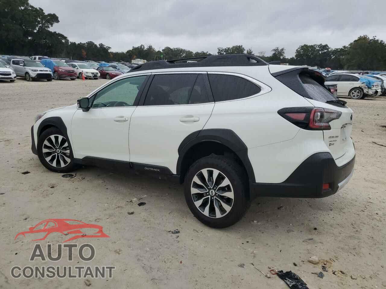 SUBARU OUTBACK 2023 - 4S4BTGND7P3130771