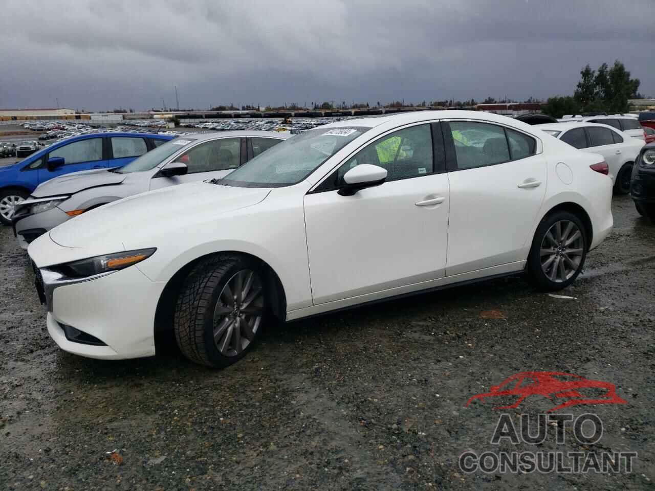 MAZDA 3 2019 - 3MZBPAEM7KM102267