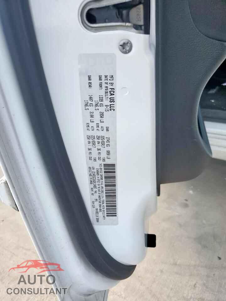 DODGE CARAVAN 2016 - 2C4RDGCG4GR124897