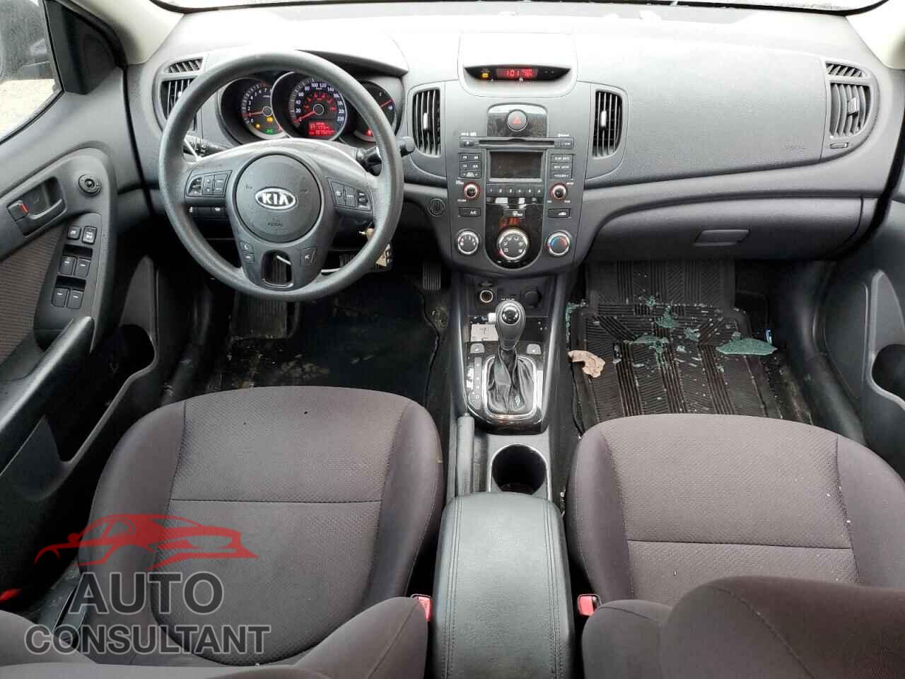 KIA FORTE 2012 - KNAFU4A23C5637331