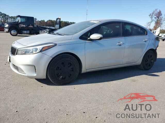 KIA FORTE 2018 - 3KPFK4A79JE197508