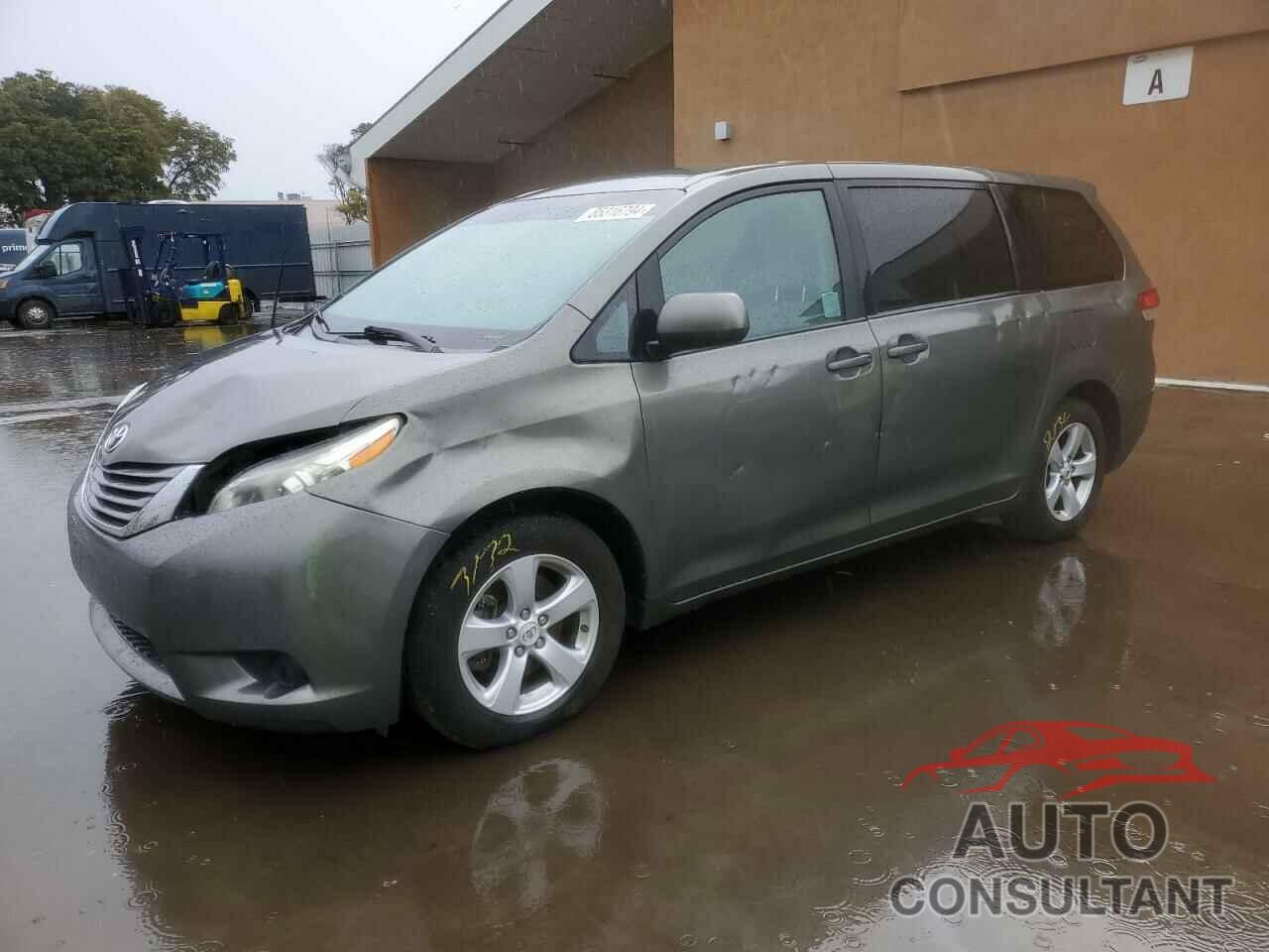 TOYOTA SIENNA 2012 - 5TDKA3DC2CS014785