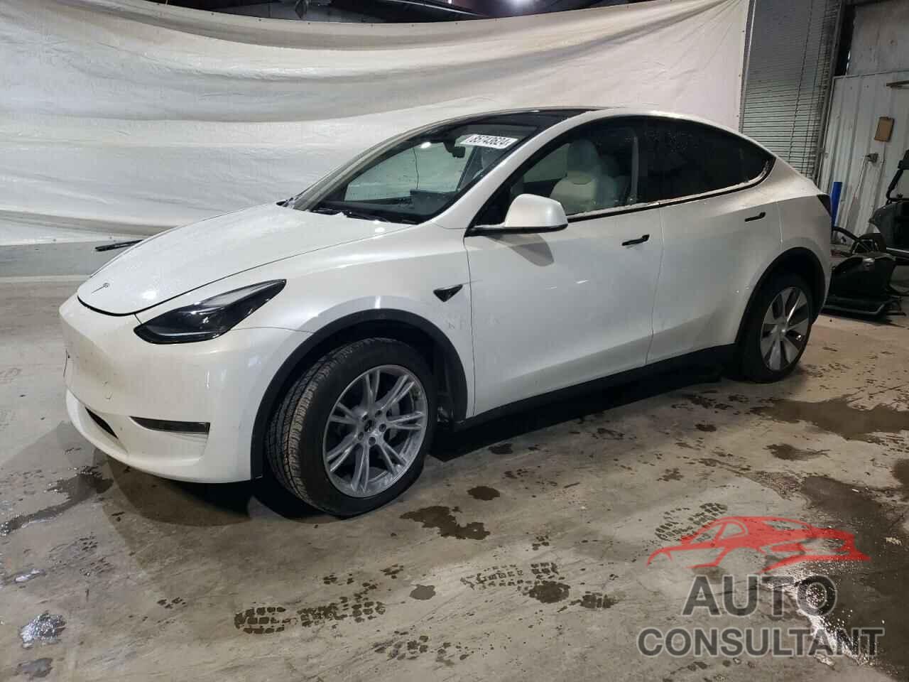 TESLA MODEL Y 2023 - 7SAYGDEE5PA170733