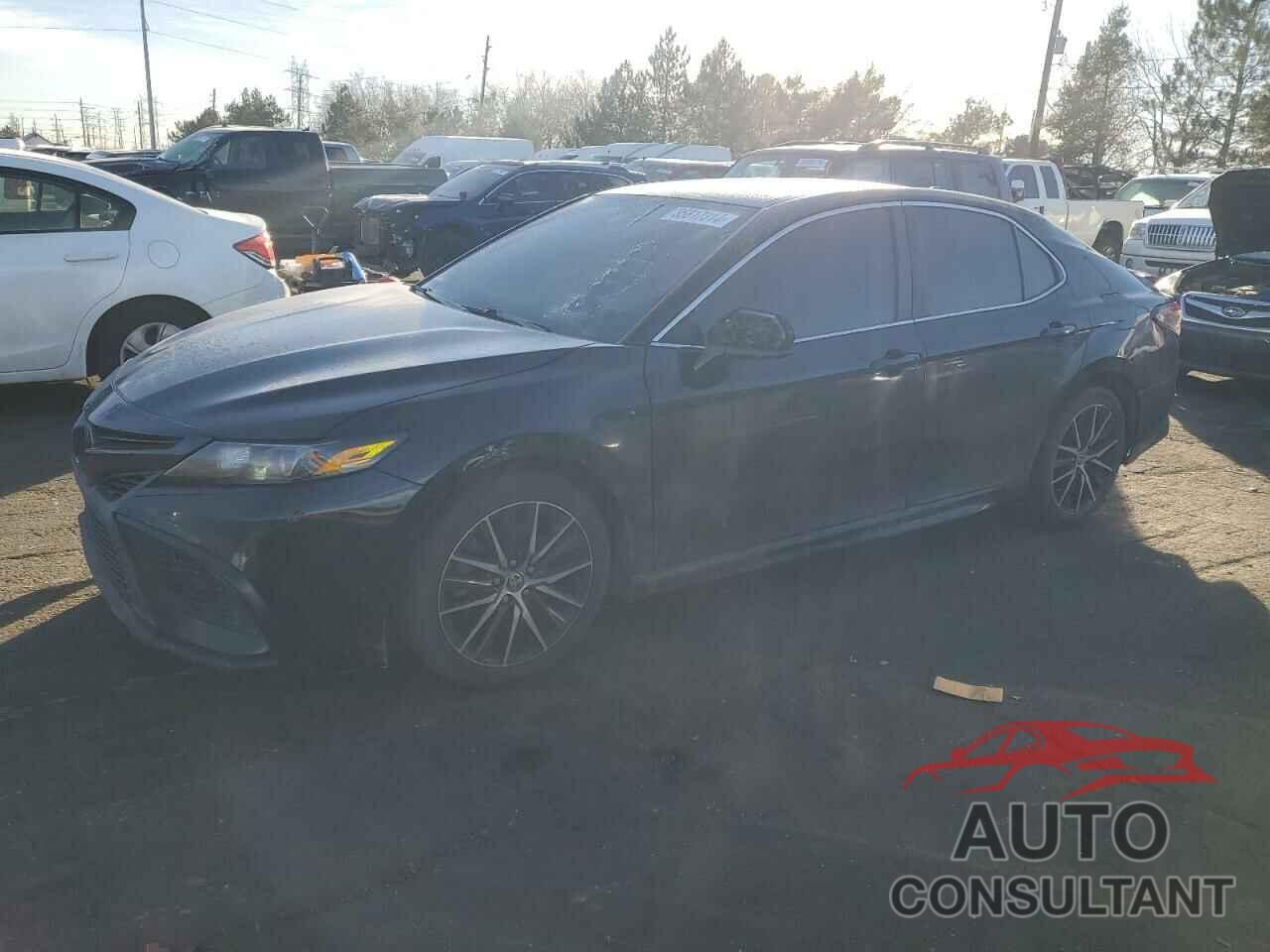 TOYOTA CAMRY 2021 - 4T1G11AK2MU448123