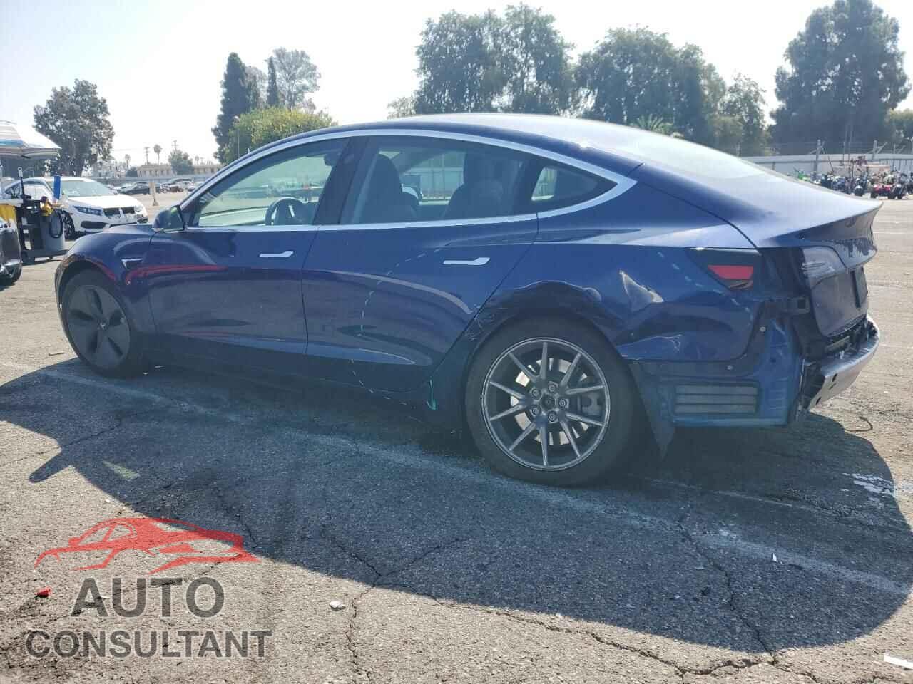TESLA MODEL 3 2020 - 5YJ3E1EA2LF739852