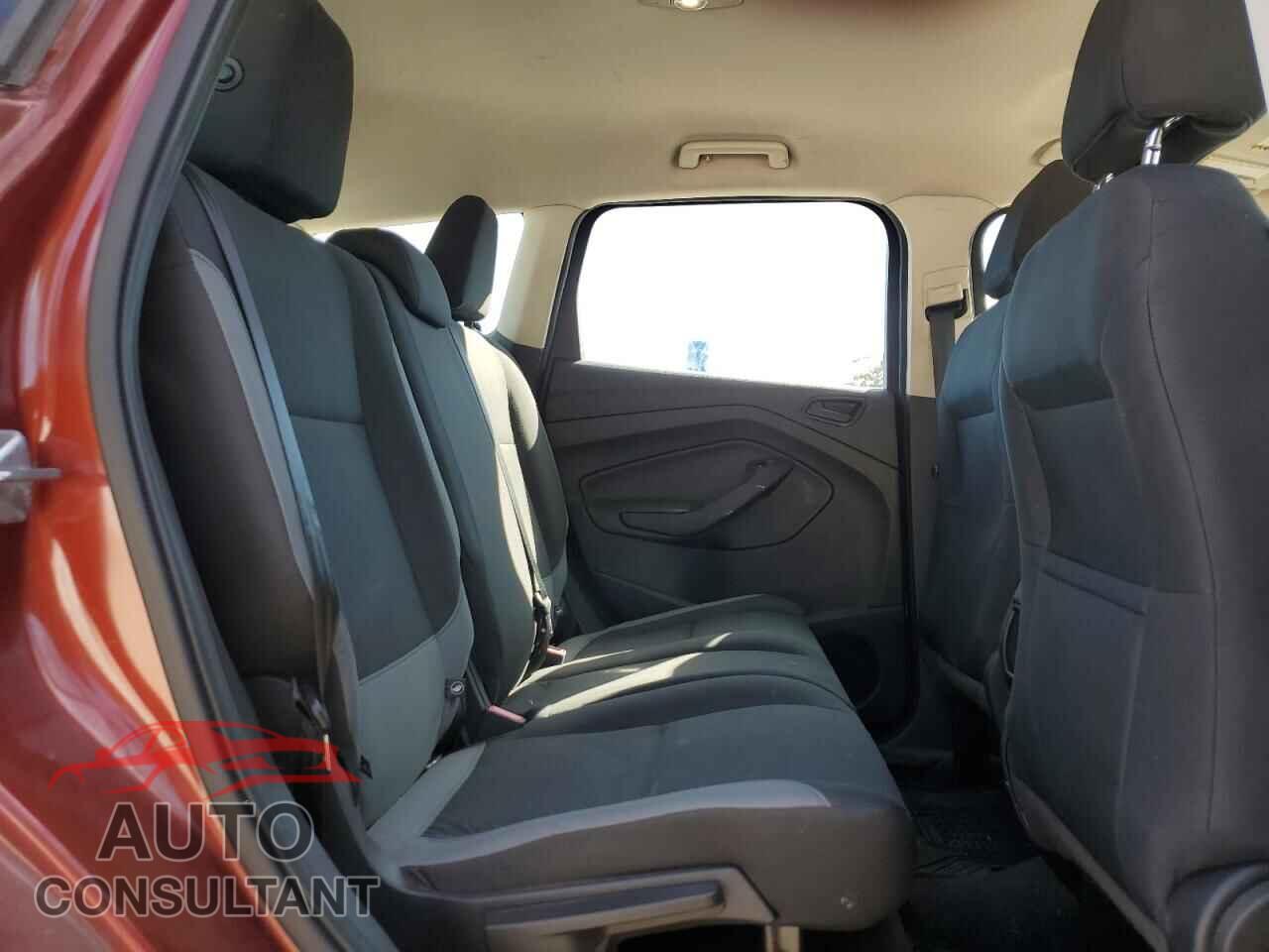 FORD ESCAPE 2014 - 1FMCU0F70EUE54122