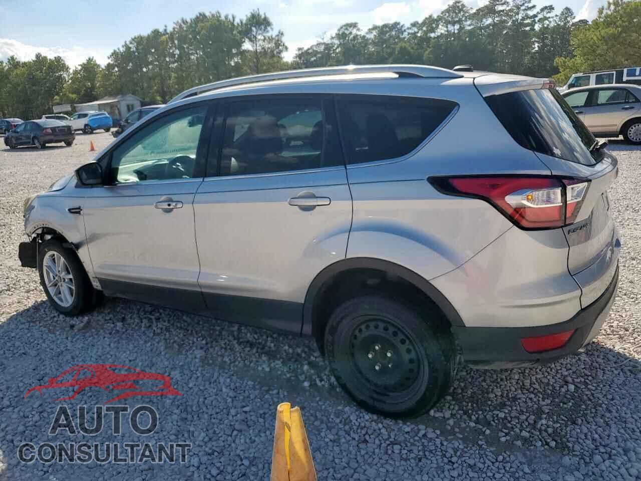 FORD ESCAPE 2017 - 1FMCU0JD5HUC33634