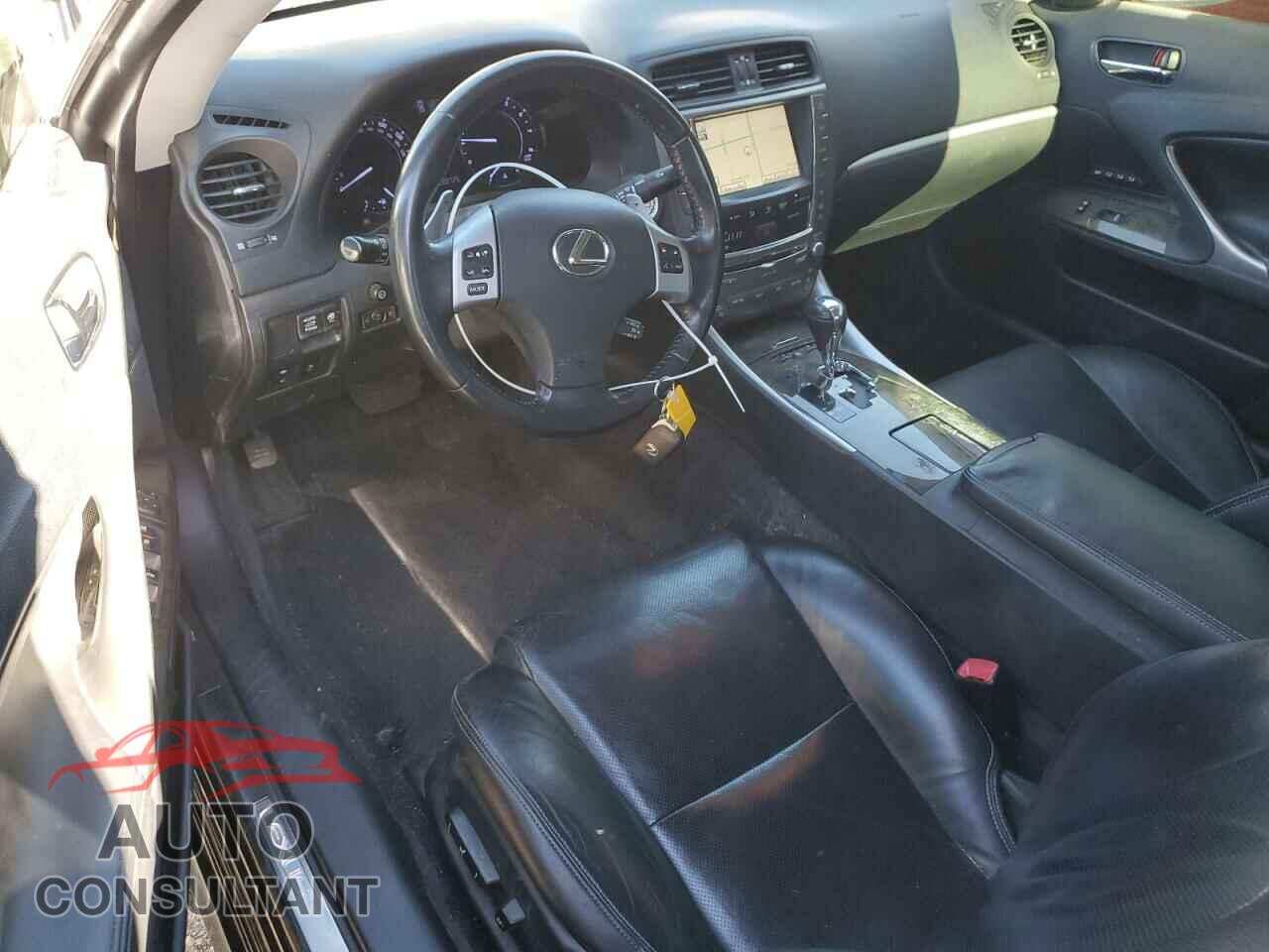 LEXUS IS 2012 - JTHFE2C26C2507898