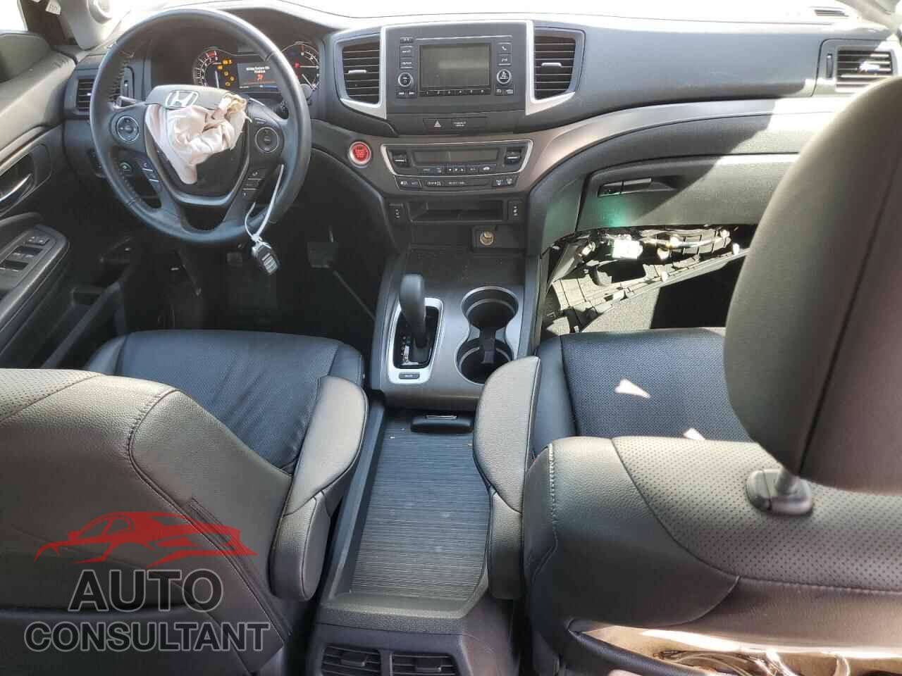 HONDA RIDGELINE 2017 - 5FPYK2F58HB002465