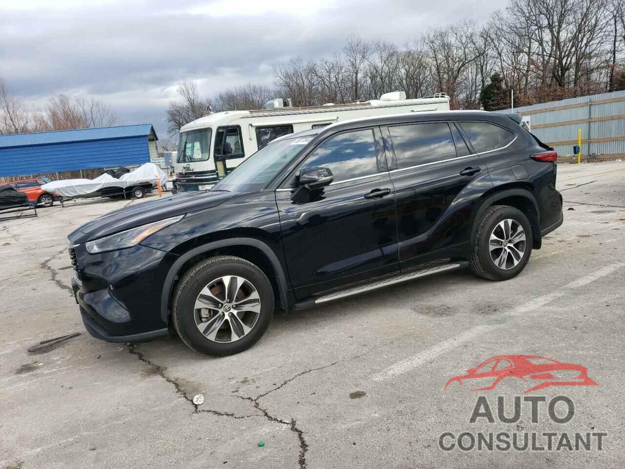 TOYOTA HIGHLANDER 2022 - 5TDGZRAH7NS558445