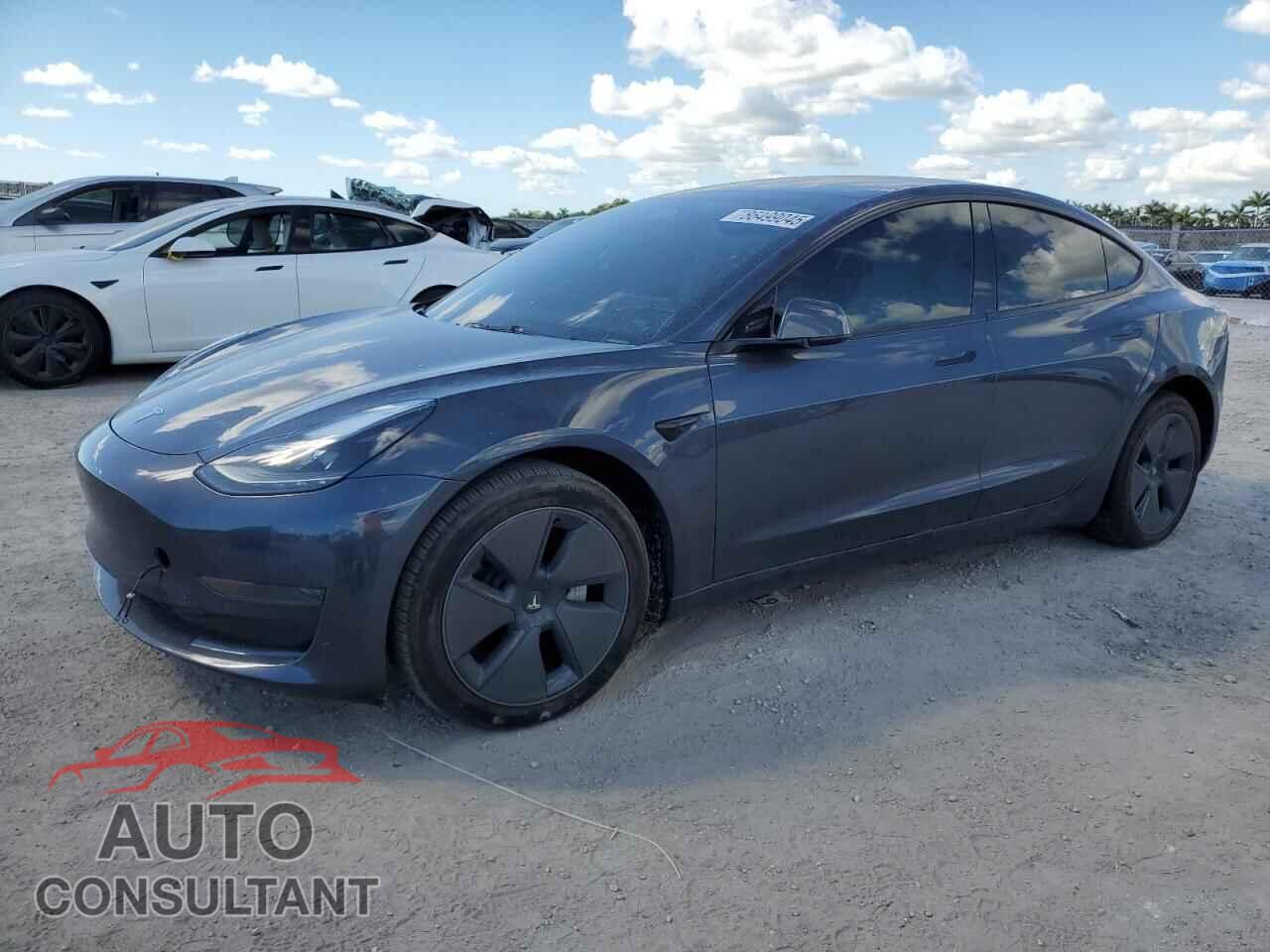 TESLA MODEL 3 2023 - 5YJ3E1EA7PF699077
