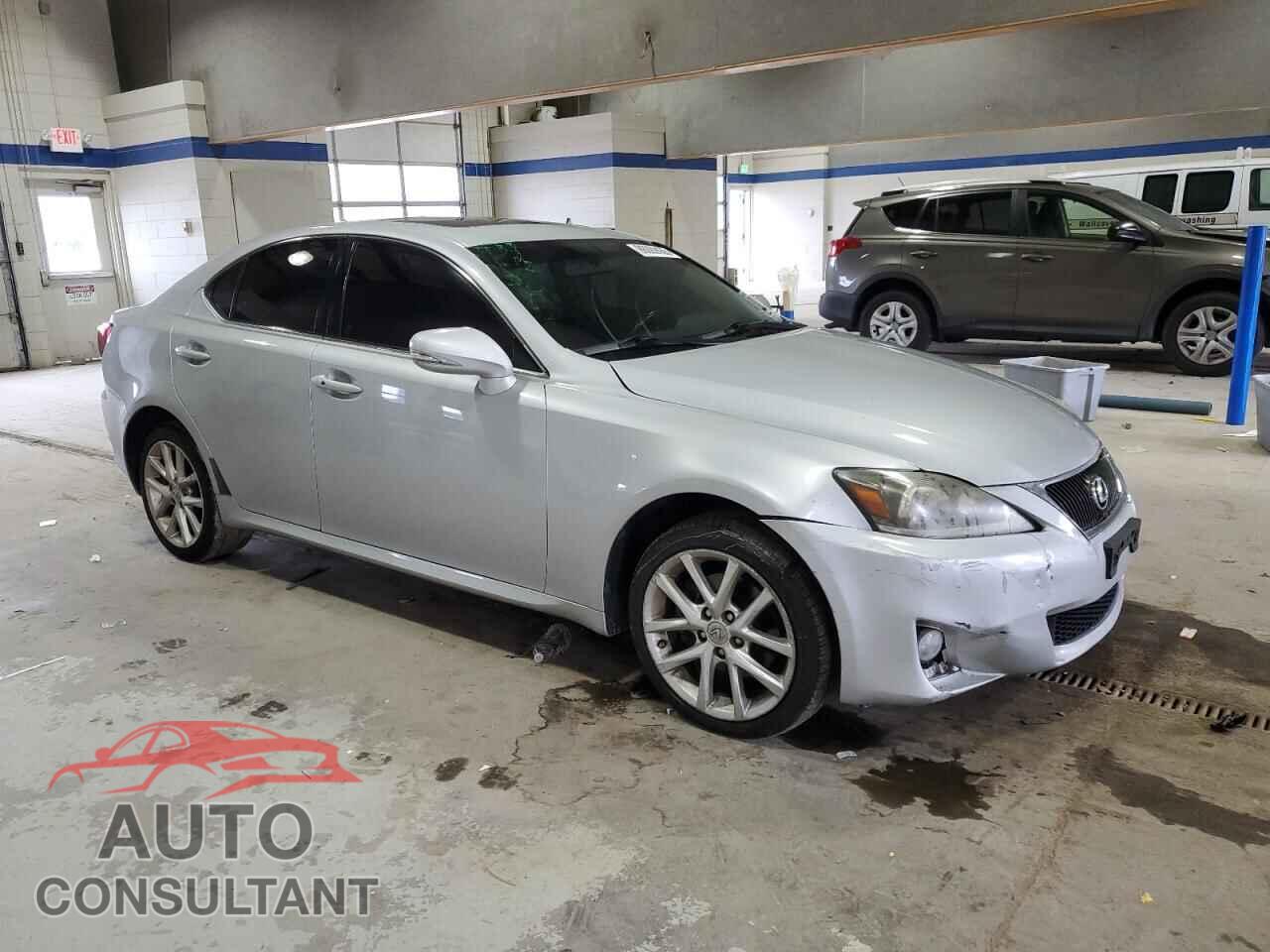 LEXUS IS 2013 - JTHCF5C27D5062167