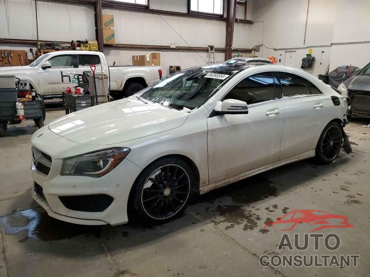 MERCEDES-BENZ CLA-CLASS 2015 - WDDSJ4GB9FN237155