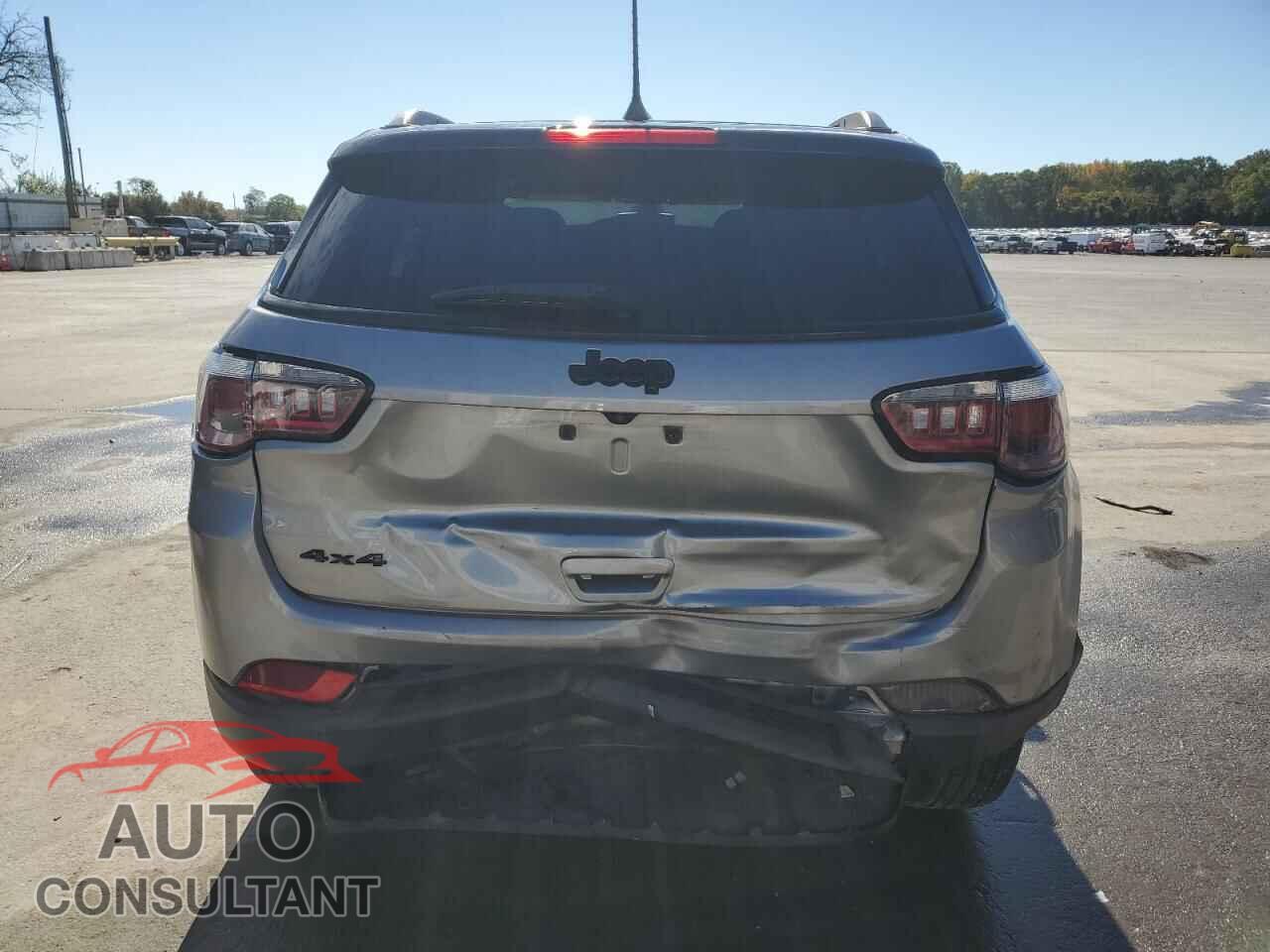 JEEP COMPASS 2019 - 3C4NJDBB6KT792105