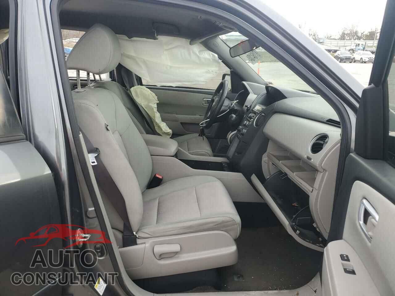 HONDA PILOT 2013 - 5FNYF3H46DB024952