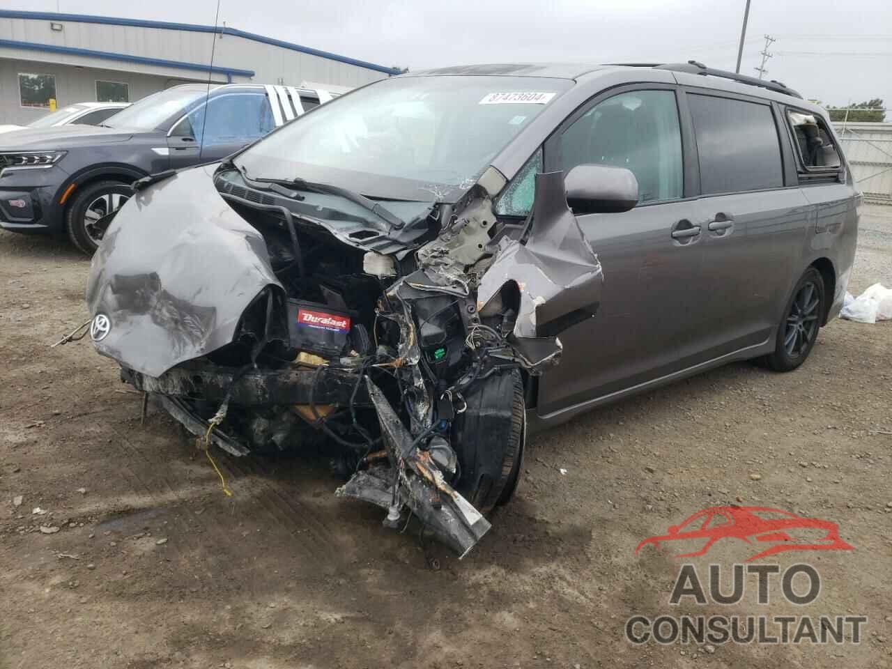 TOYOTA SIENNA 2011 - 5TDXK3DC6BS073209