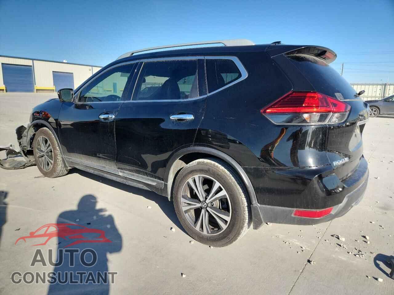 NISSAN ROGUE 2017 - 5N1AT2MTXHC846752