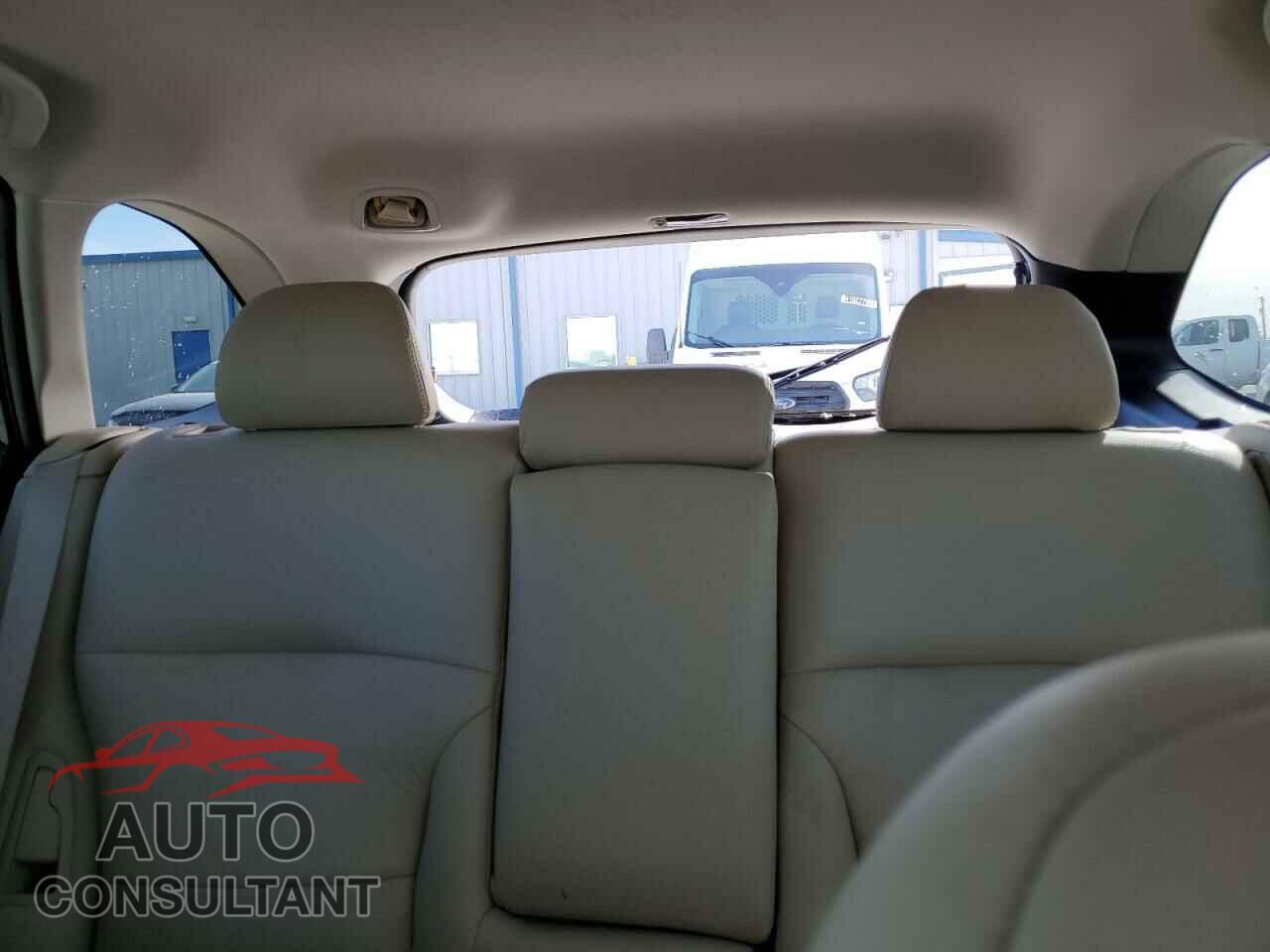 SUBARU OUTBACK 2018 - 4S4BSAFC7J3393274