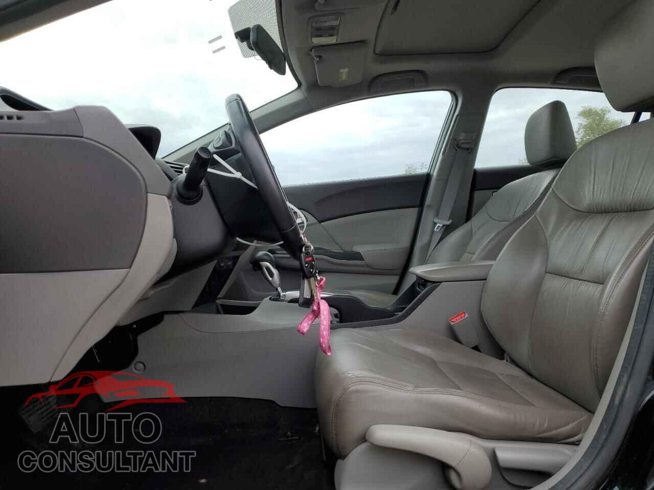 HONDA CIVIC 2012 - 19XFB2F9XCE011816