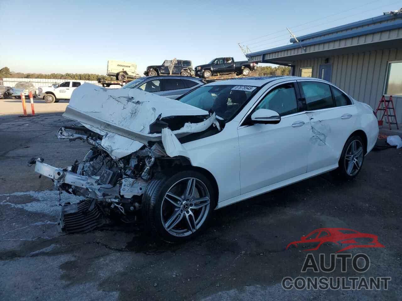 MERCEDES-BENZ E-CLASS 2019 - WDDZF4JB8KA497945