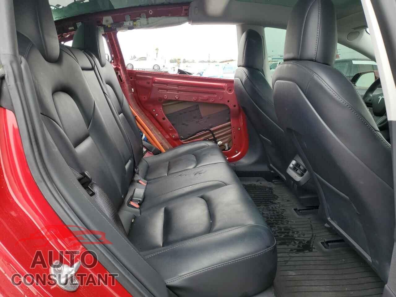 TESLA MODEL 3 2021 - 5YJ3E1EA0MF851244