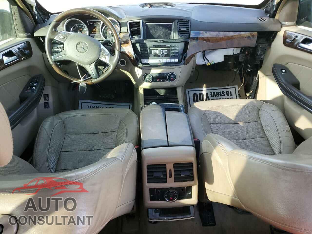 MERCEDES-BENZ GL-CLASS 2014 - 4JGDF7DE7EA372348
