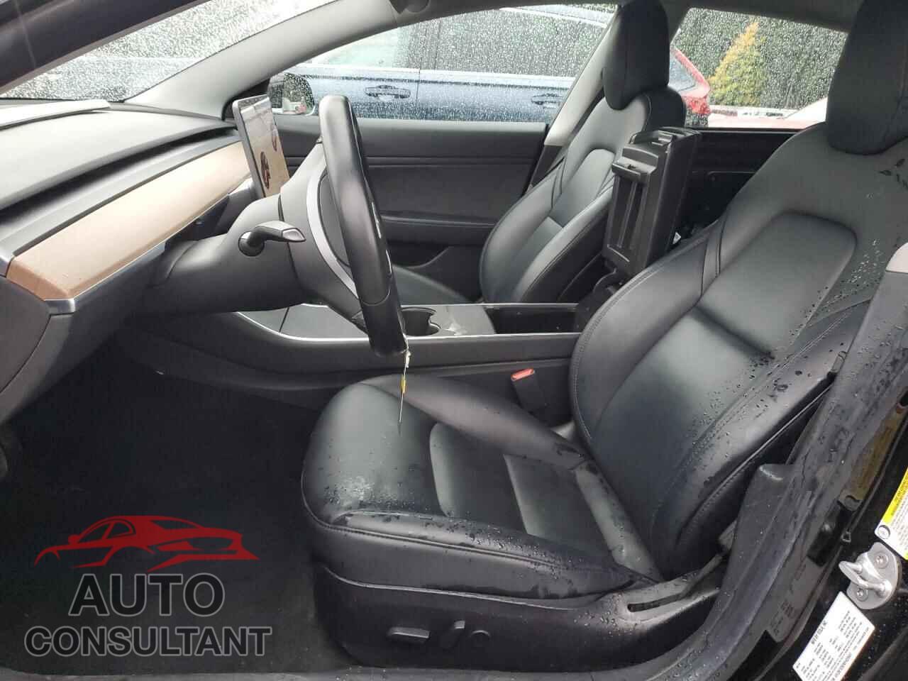TESLA MODEL 3 2019 - 5YJ3E1EB2KF433547