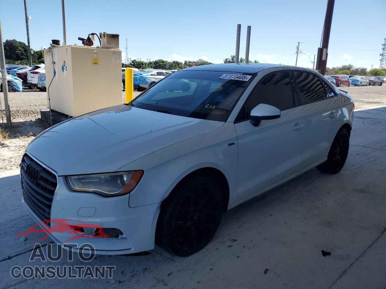 AUDI A3 2015 - WAUBFGFF6F1114368