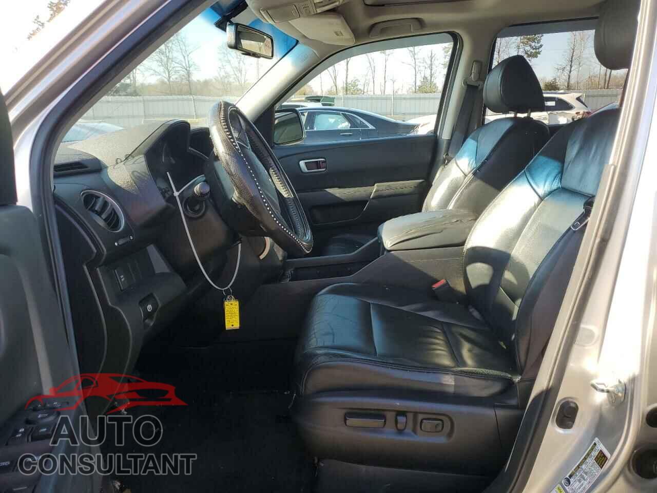 HONDA PILOT 2011 - 5FNYF3H53BB050639