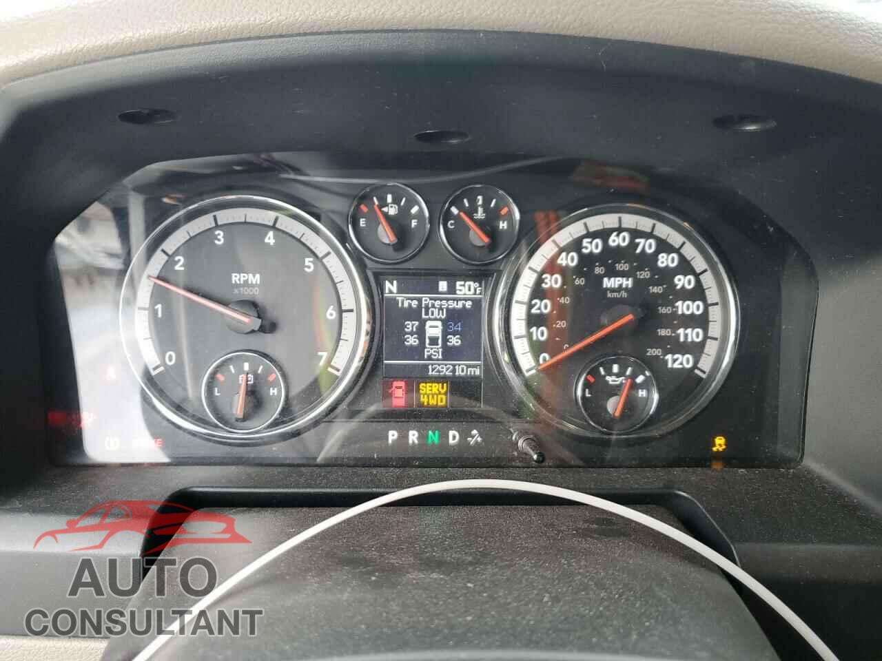 DODGE RAM 1500 2012 - 1C6RD7LT6CS289511
