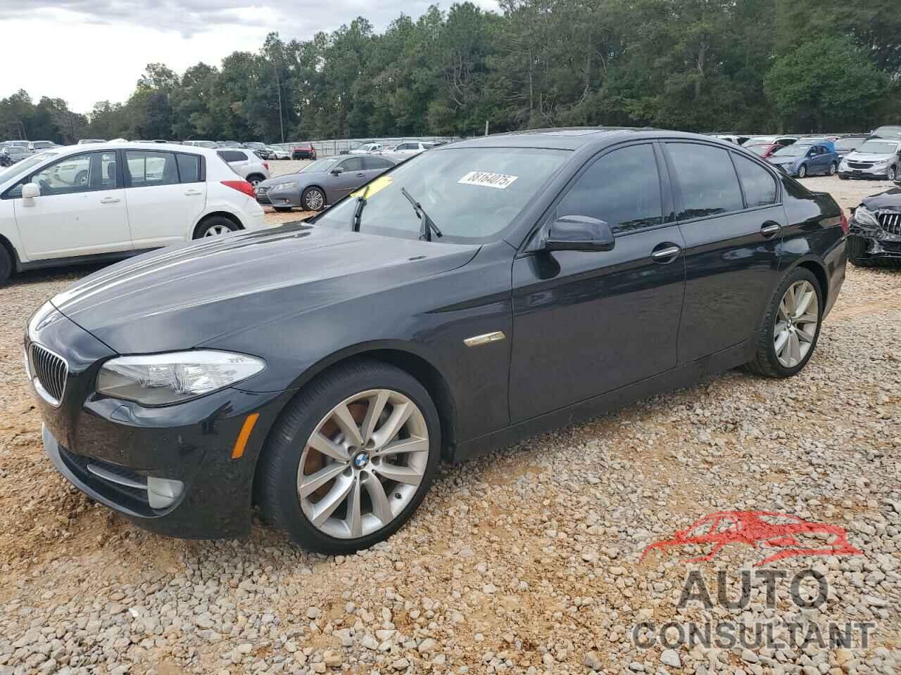 BMW 5 SERIES 2011 - WBAFR7C50BC805592