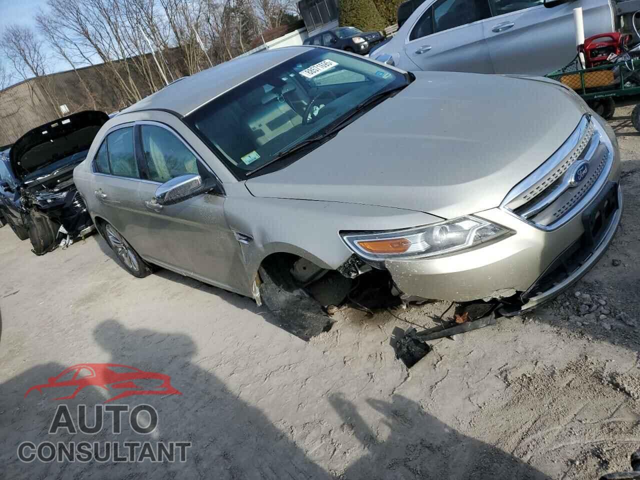 FORD TAURUS 2011 - 1FAHP2FW3BG124057